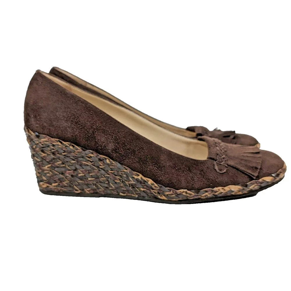 Bruno Magli Brown Suede Kiltie Wedge Heel Italy SZ 39 US 8.5 Shoe